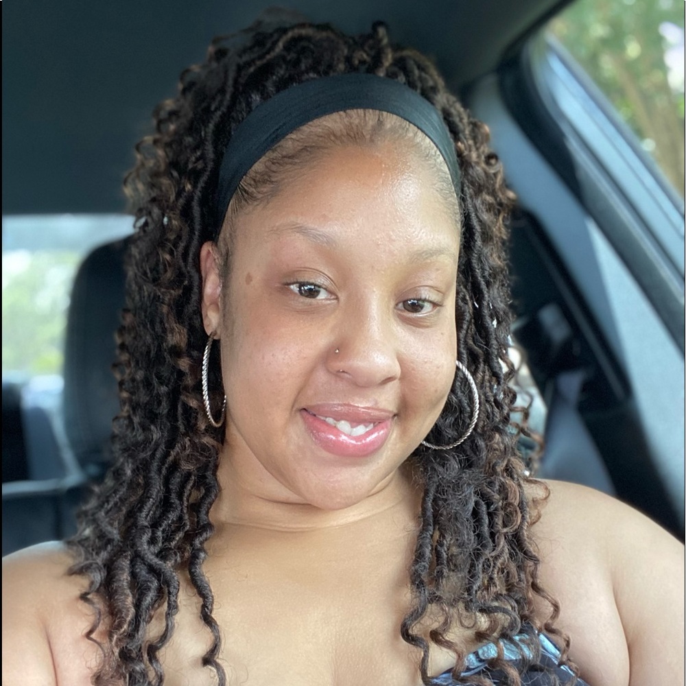 Meet your Posher, Brittany